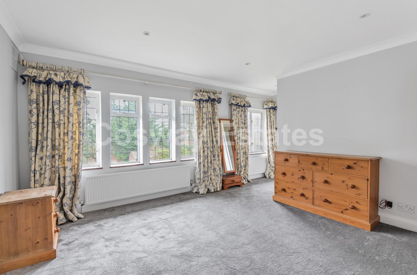 Elmgate Gardens, Edgware